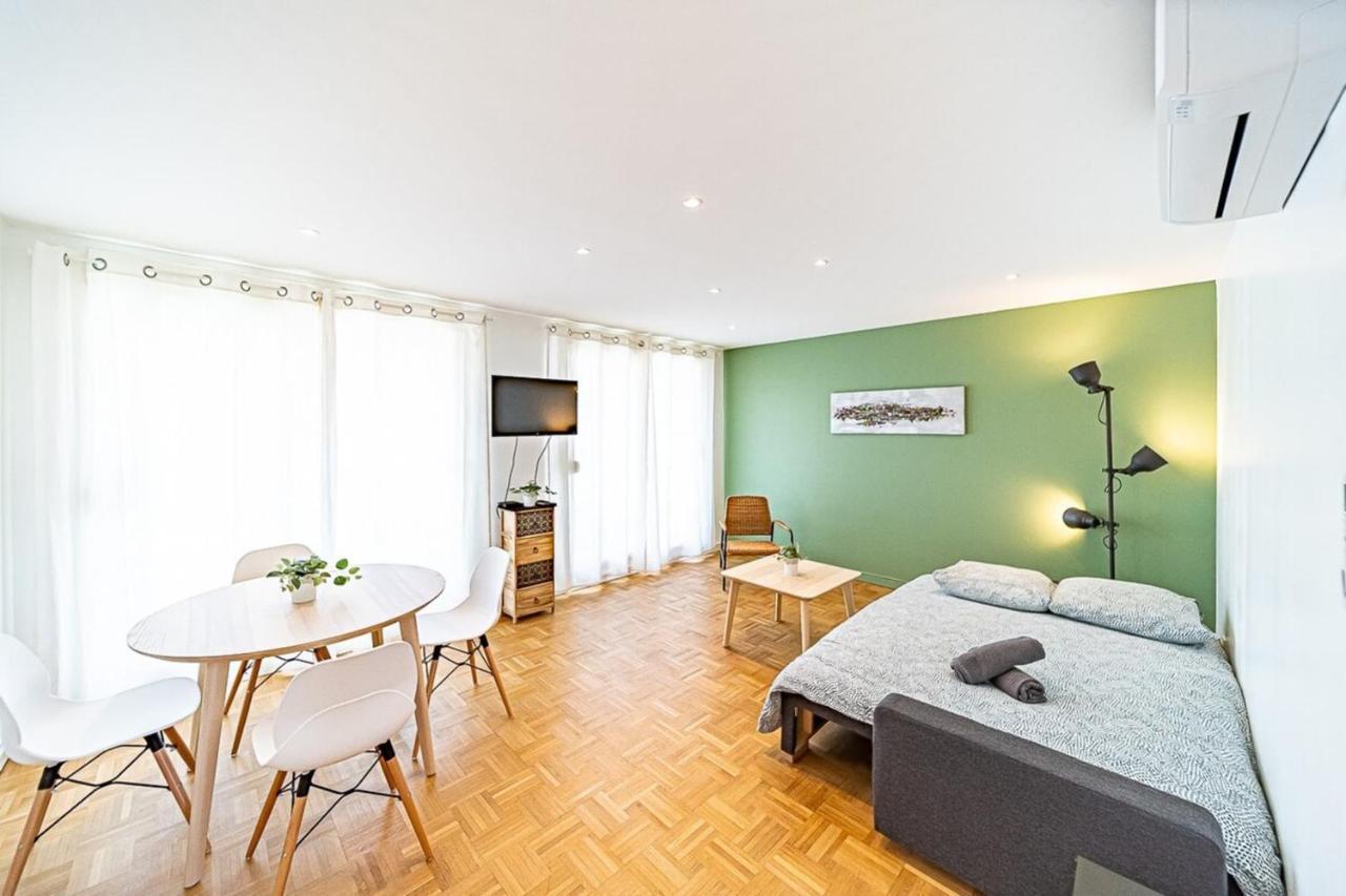 Le Pressense 4 Pers Balcon-Metro Republique Apartment Villeurbanne Bagian luar foto